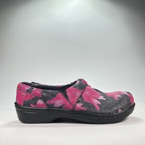 Klogs Mission Black Pink Slip On Floral Print Comfort Clogs Women’s Size 10M